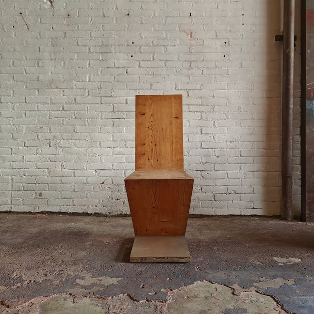 1950's pine zigzag chair 1.png