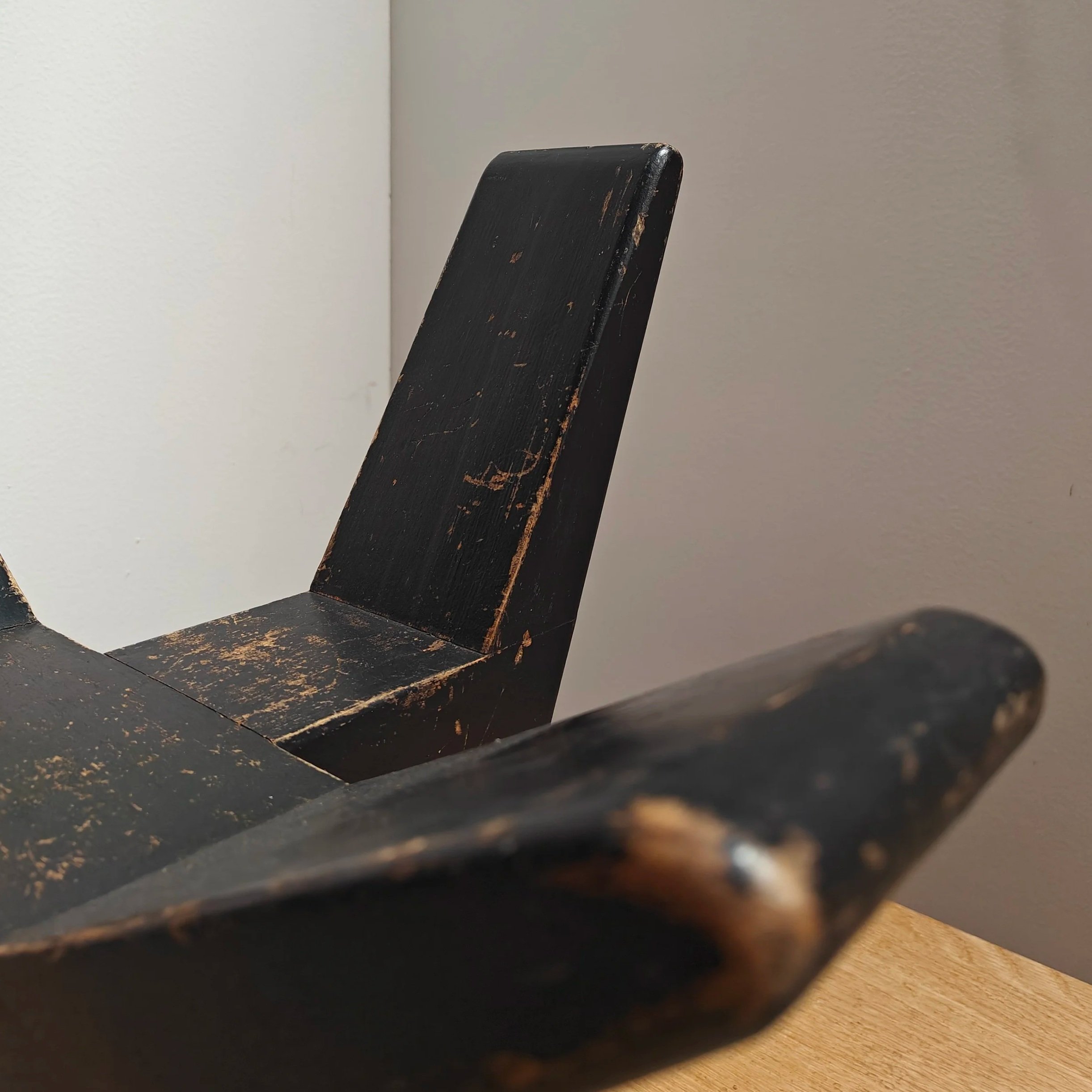 Modernist+sculptural+black+stool+10.jpg