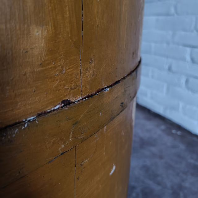 Tree trunk chair with open up seat 5.png