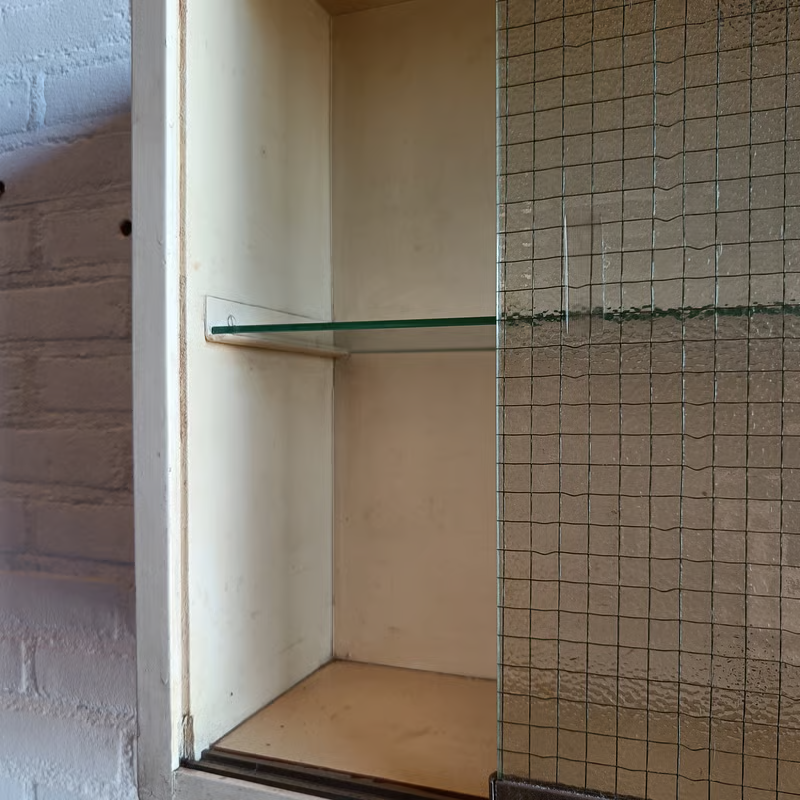 Rare W. Penaat cabinet set 15.png