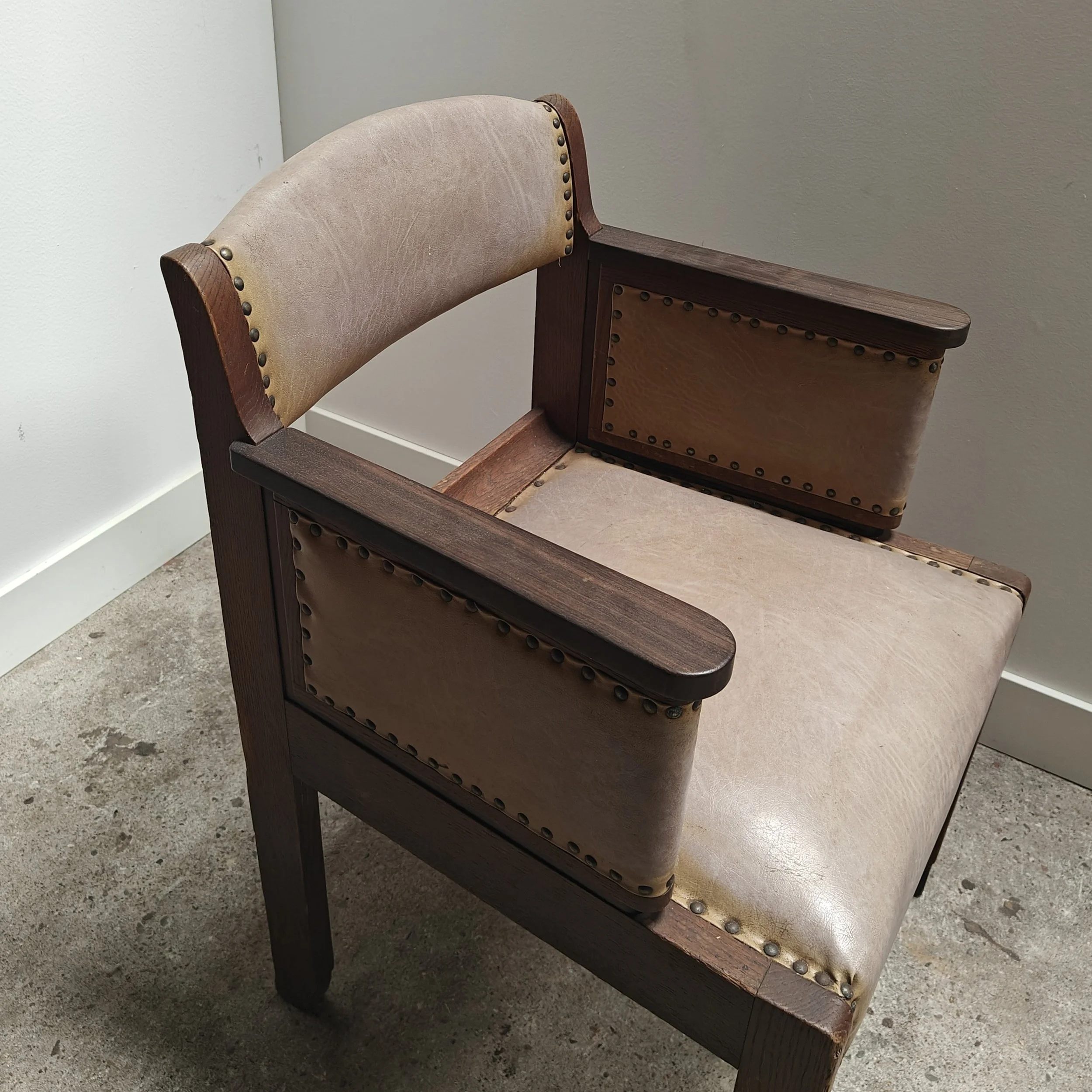 Amsterdam school arm chair or office chair 5.jpg