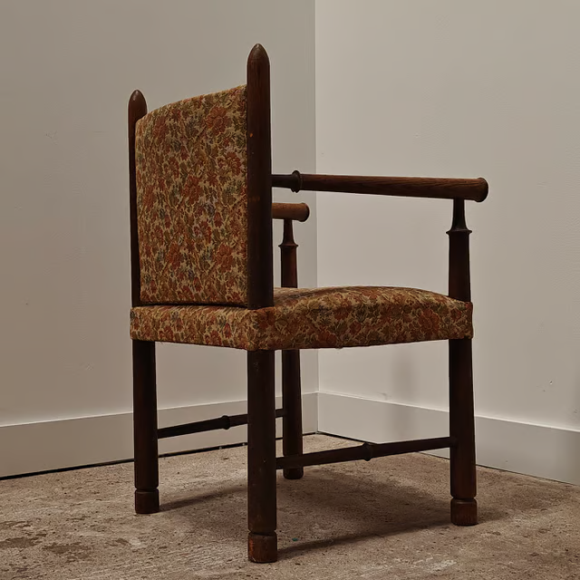 Amsterdam school arm chair 7.png
