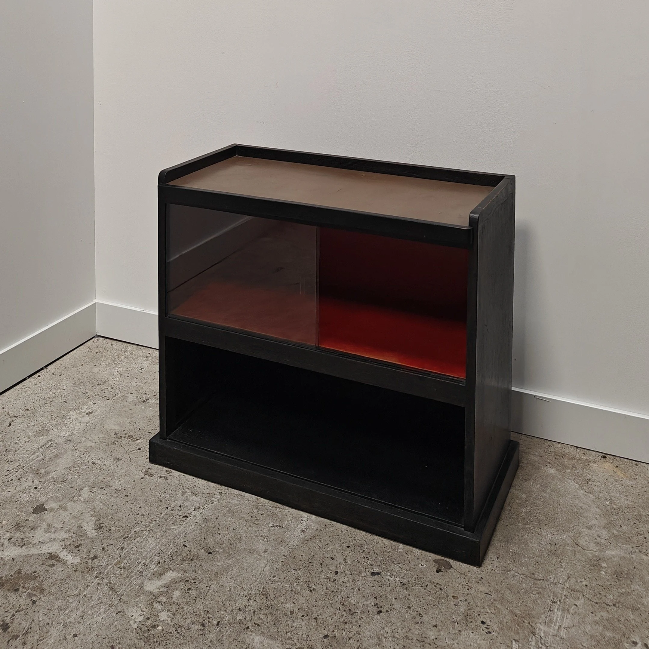 Rare J Brunott Den Haag cabinet 1920s