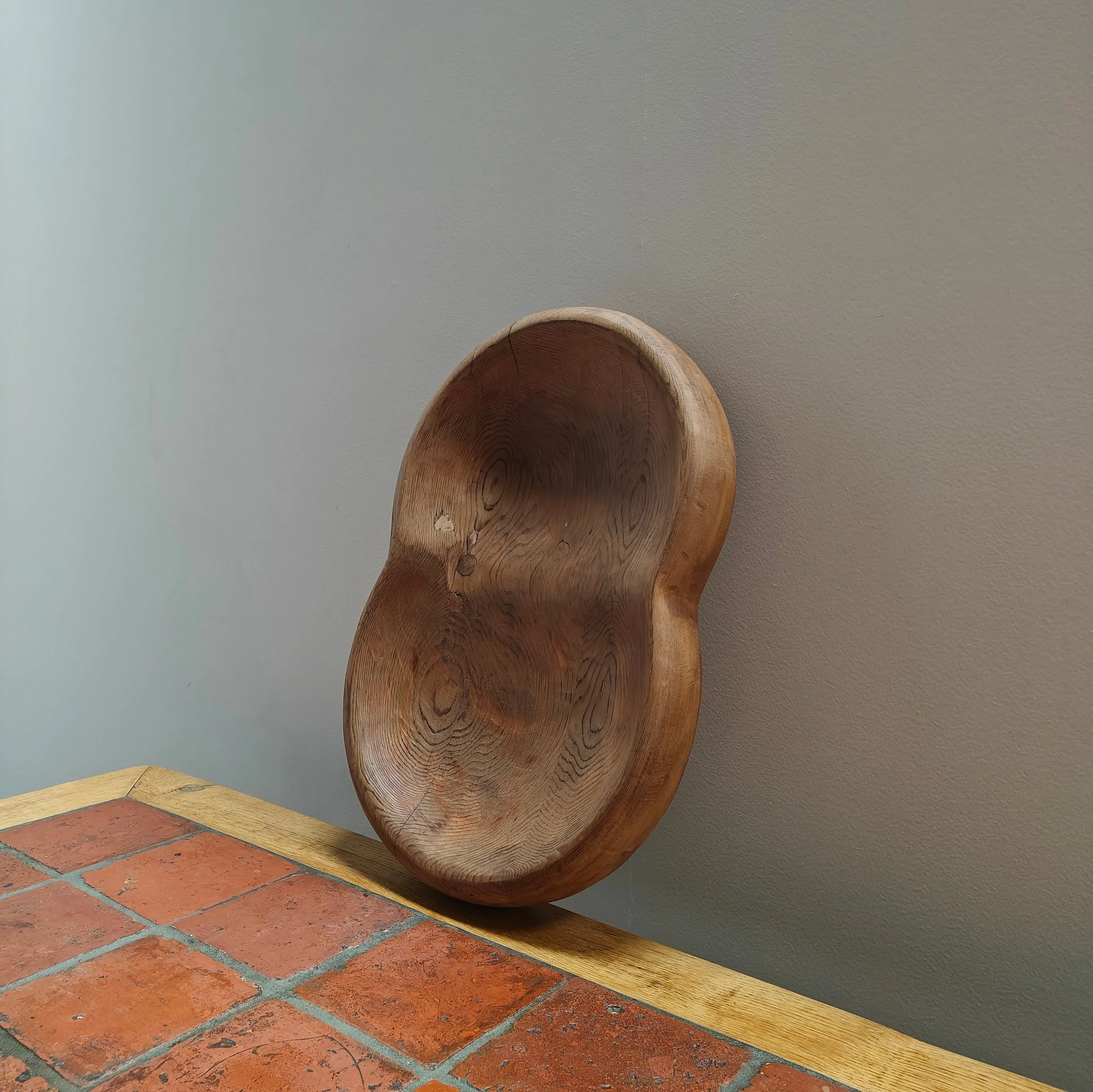 Pine sculptural bowl