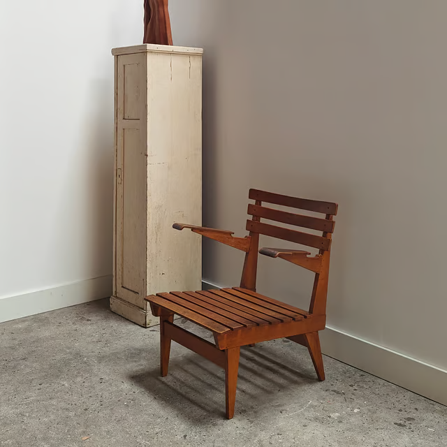 Slated wooden armchair with modernist lines, lightweight 7.png