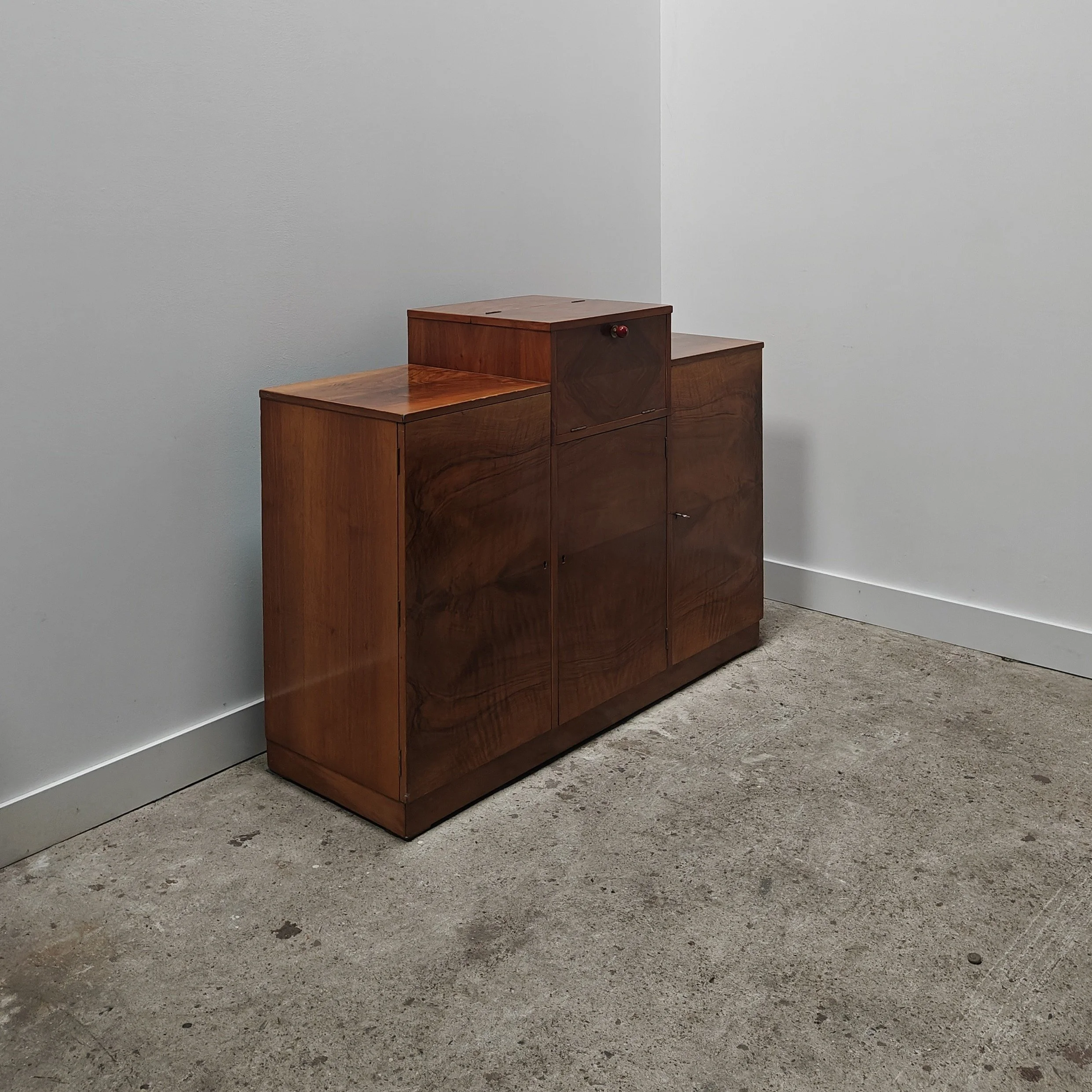 Art Deco bar sideboard