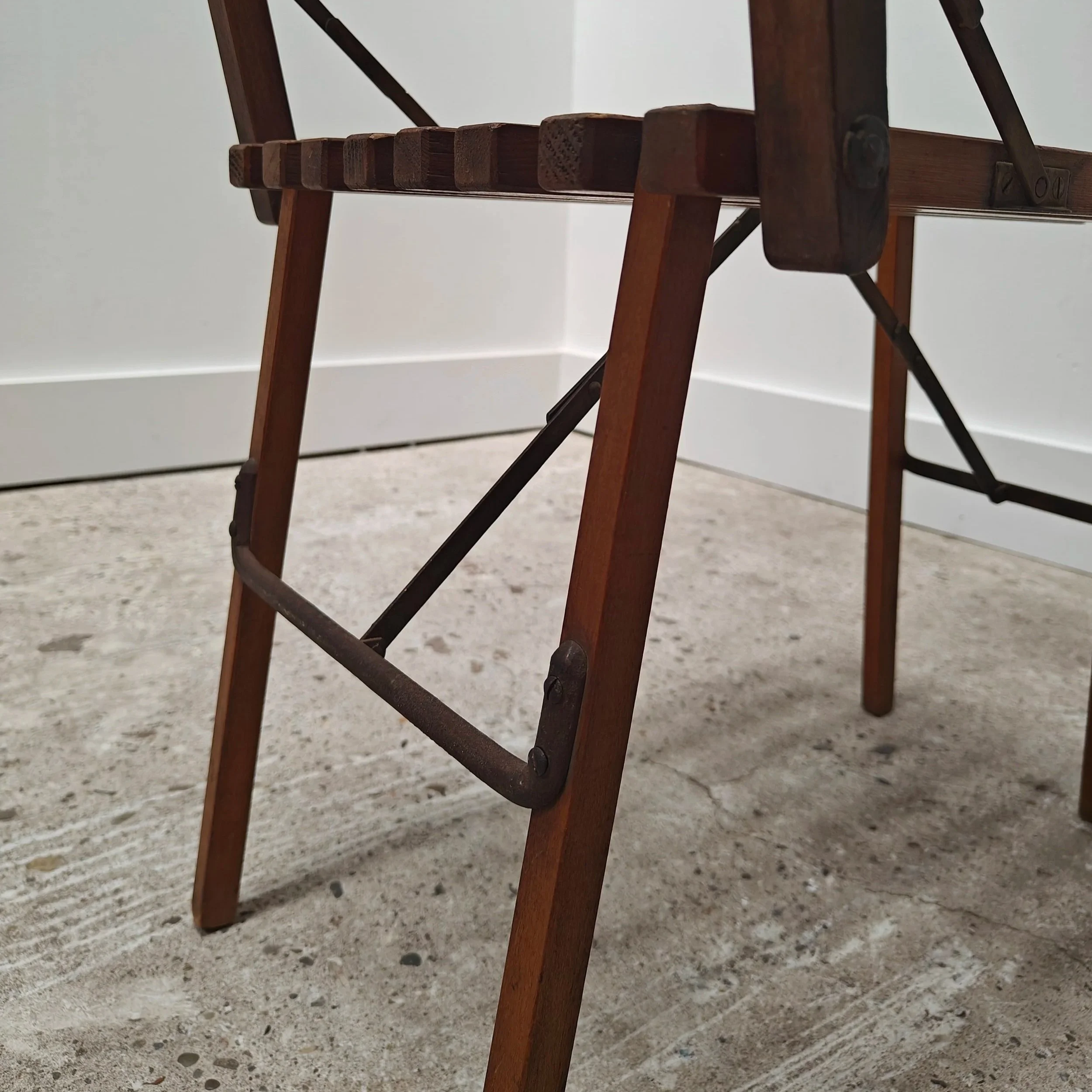 French+folding+park+chair+from+the+1930s+14.jpg