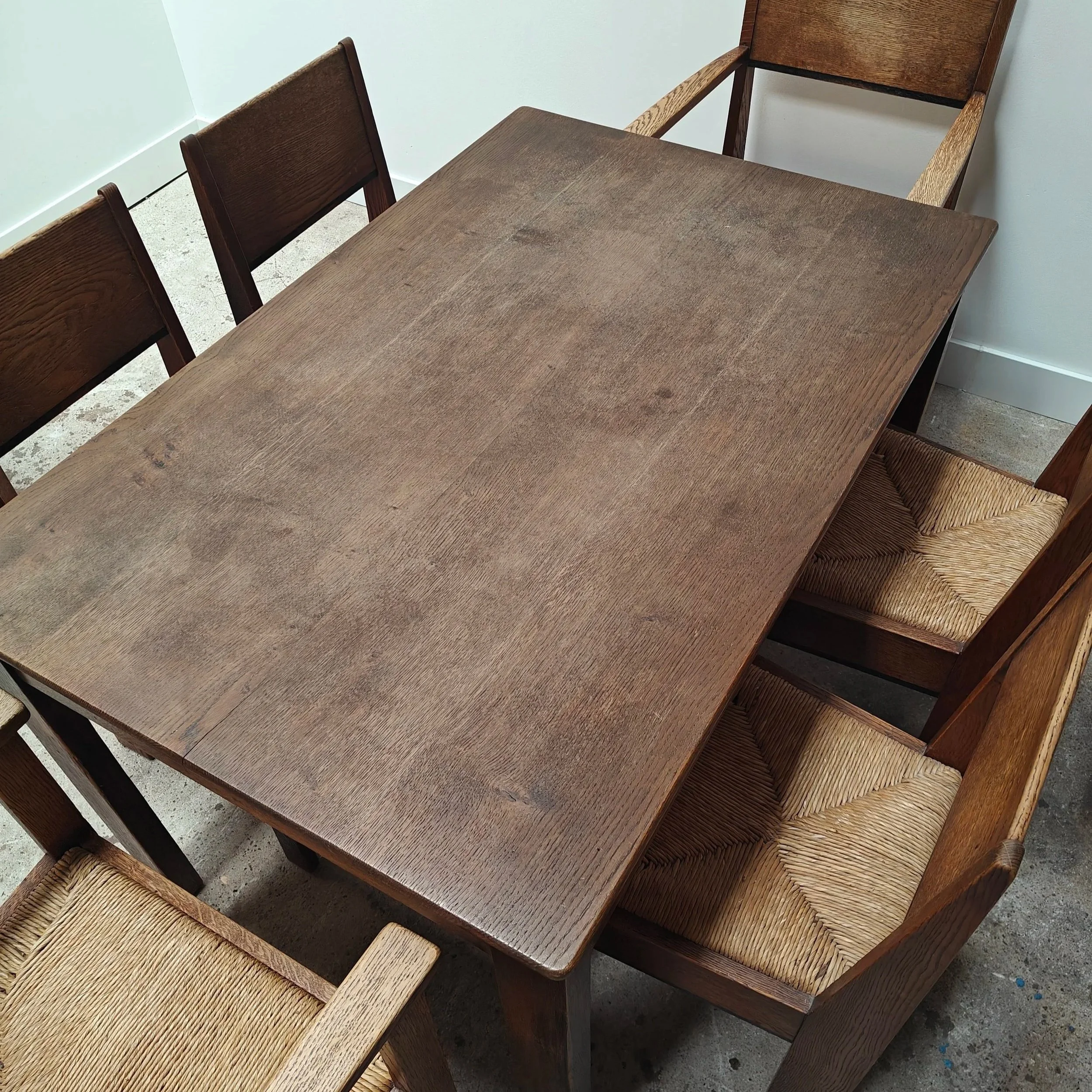 LOV+Oosterbeek+oak+dining+set+with+4+ruch+chairs+and+two+rush+armchair+11.jpg