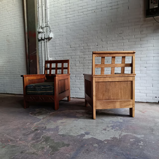 Antique arm chairs 8.png