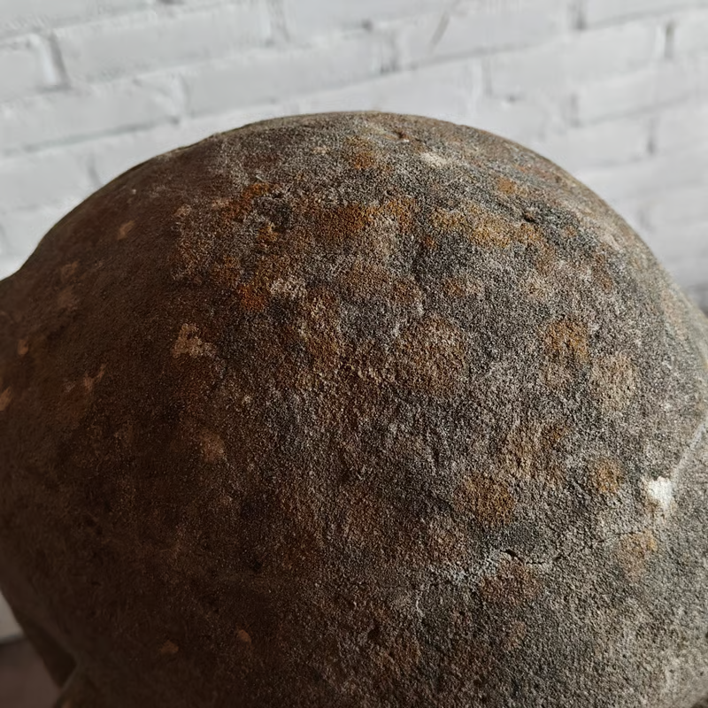 Concrete sculpture, stylized head 5.png