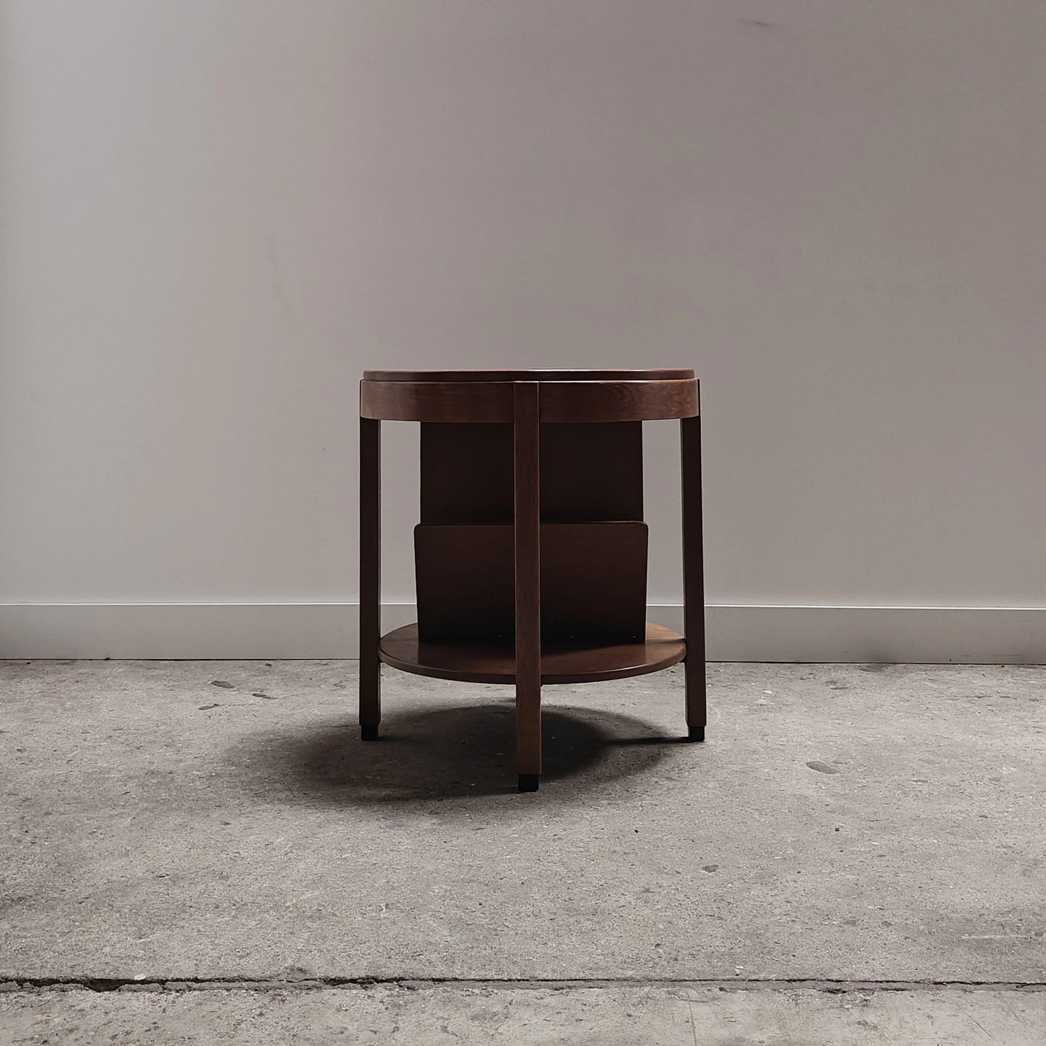 Round AmsterdamSchool sidetable with magazine rack 6.jpg