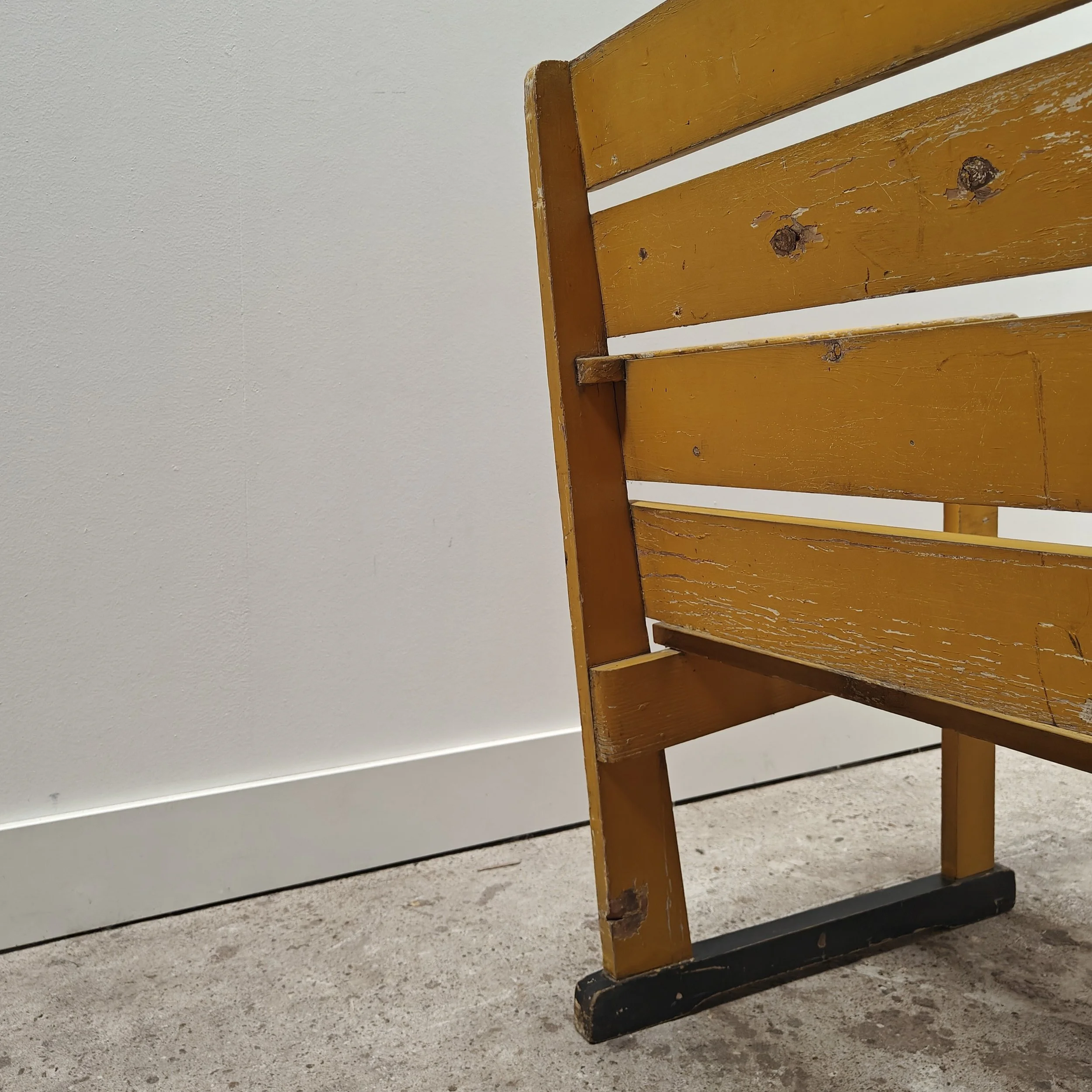 Haagse school armchair in original yellow 9.jpg