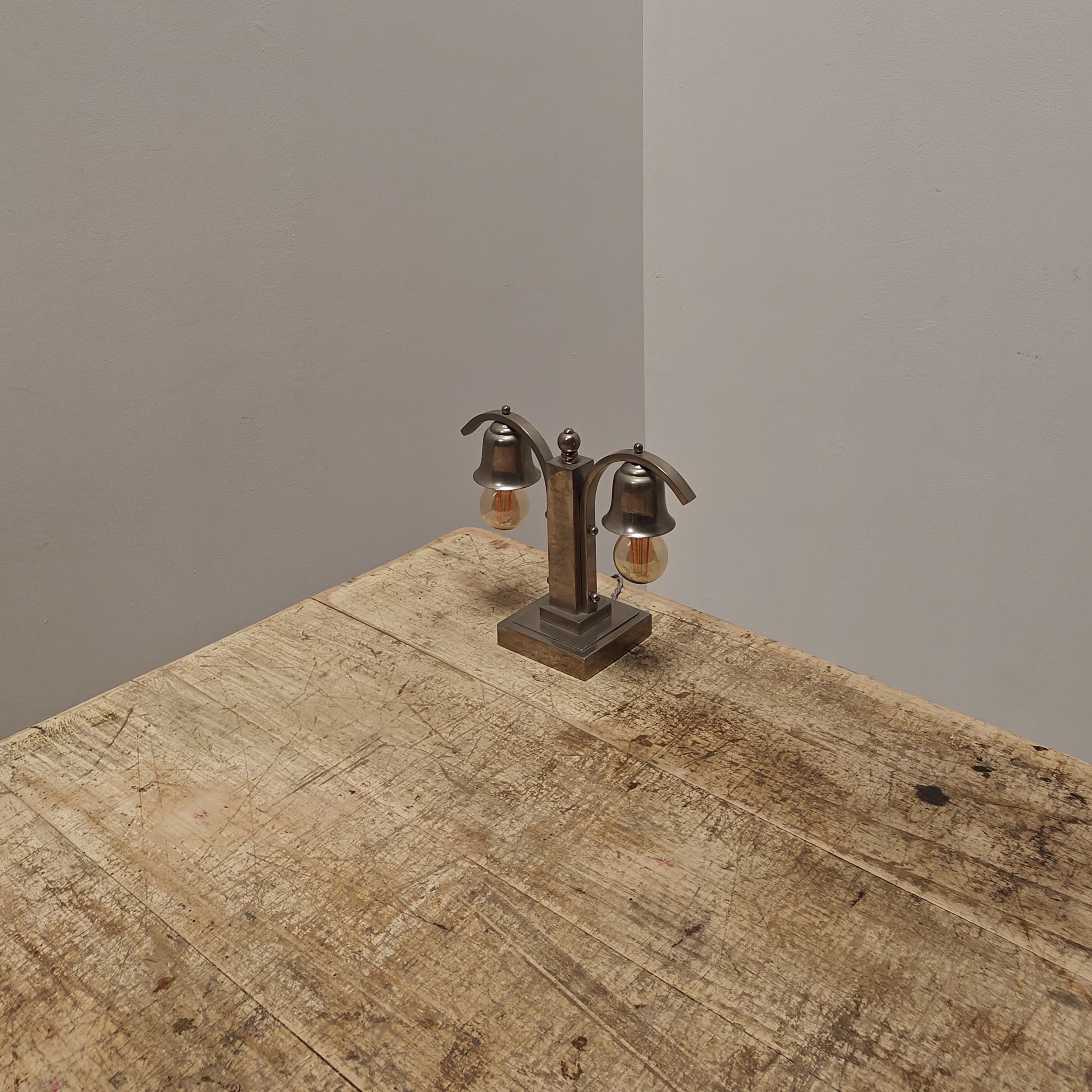 Dutch 1920s double bell shaped lamp 10.jpg