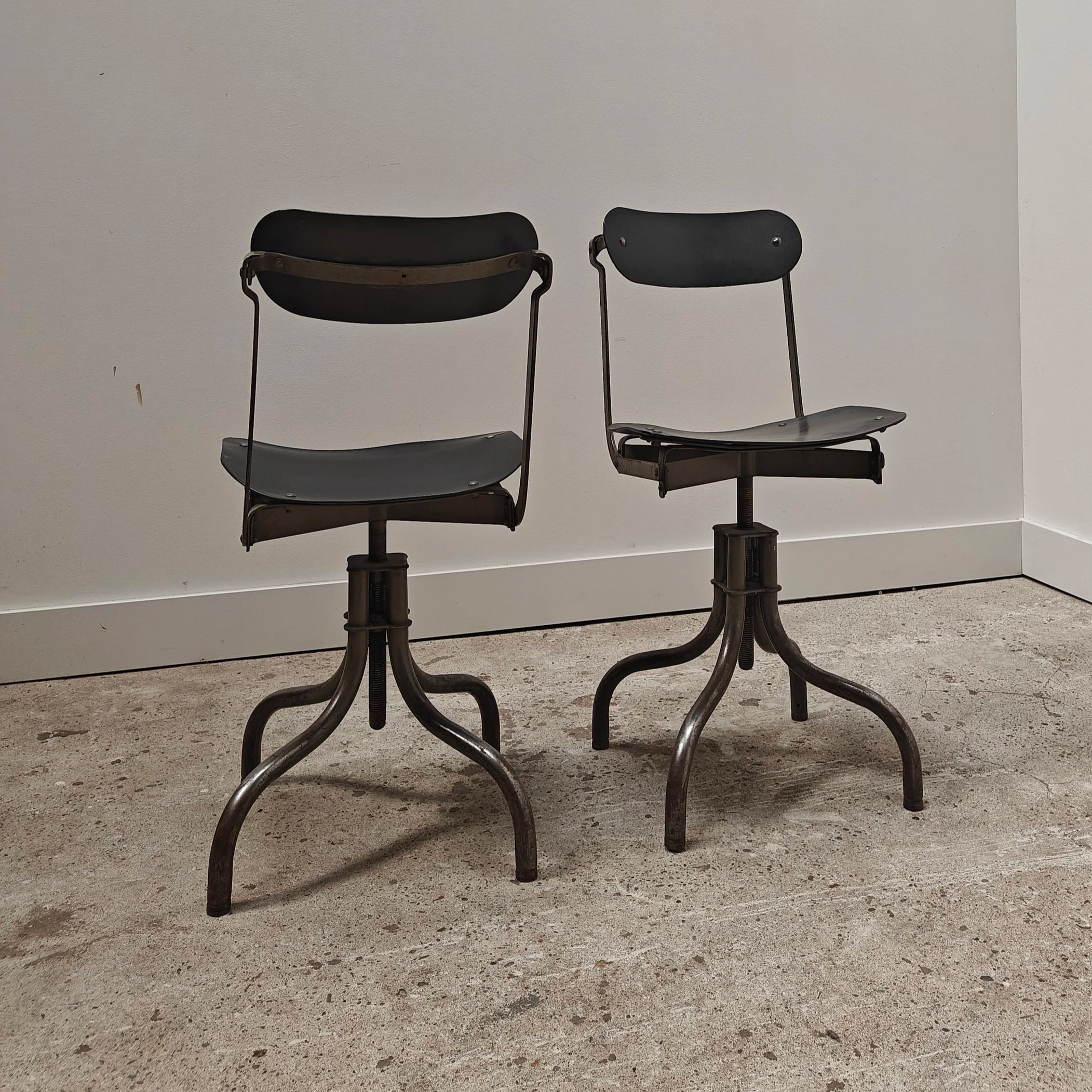 Tan+Sad+swivel+chair+set+4.jpg
