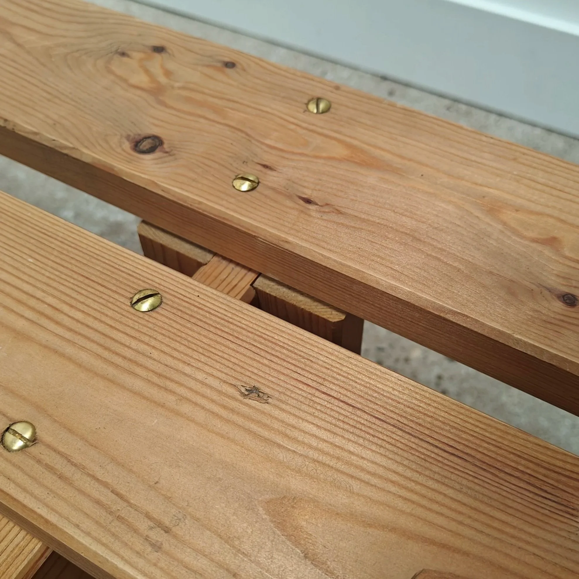 Pine+slatted+bench+by+Ole+Nielsen%2C+Denmark+1965+5.jpg