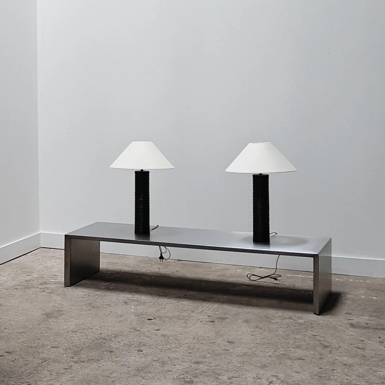 Set of two sculptural wooden lamps 5.jpg