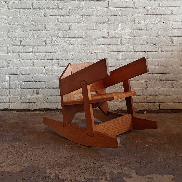 Versatile and sculptural oak stool 6.png