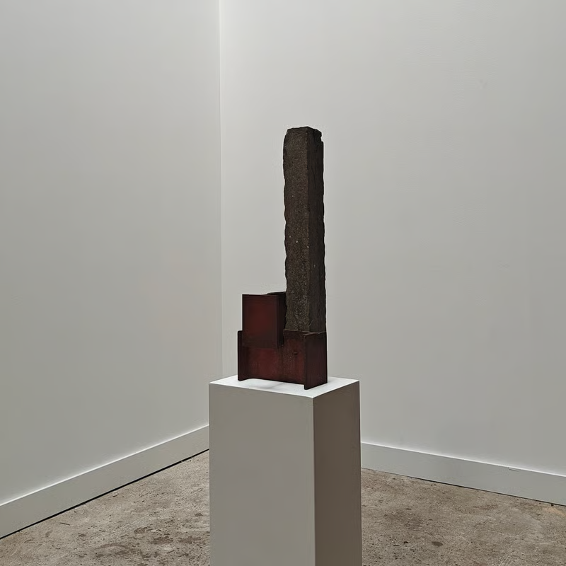 Concrete and metal sculpture RD018 5.png