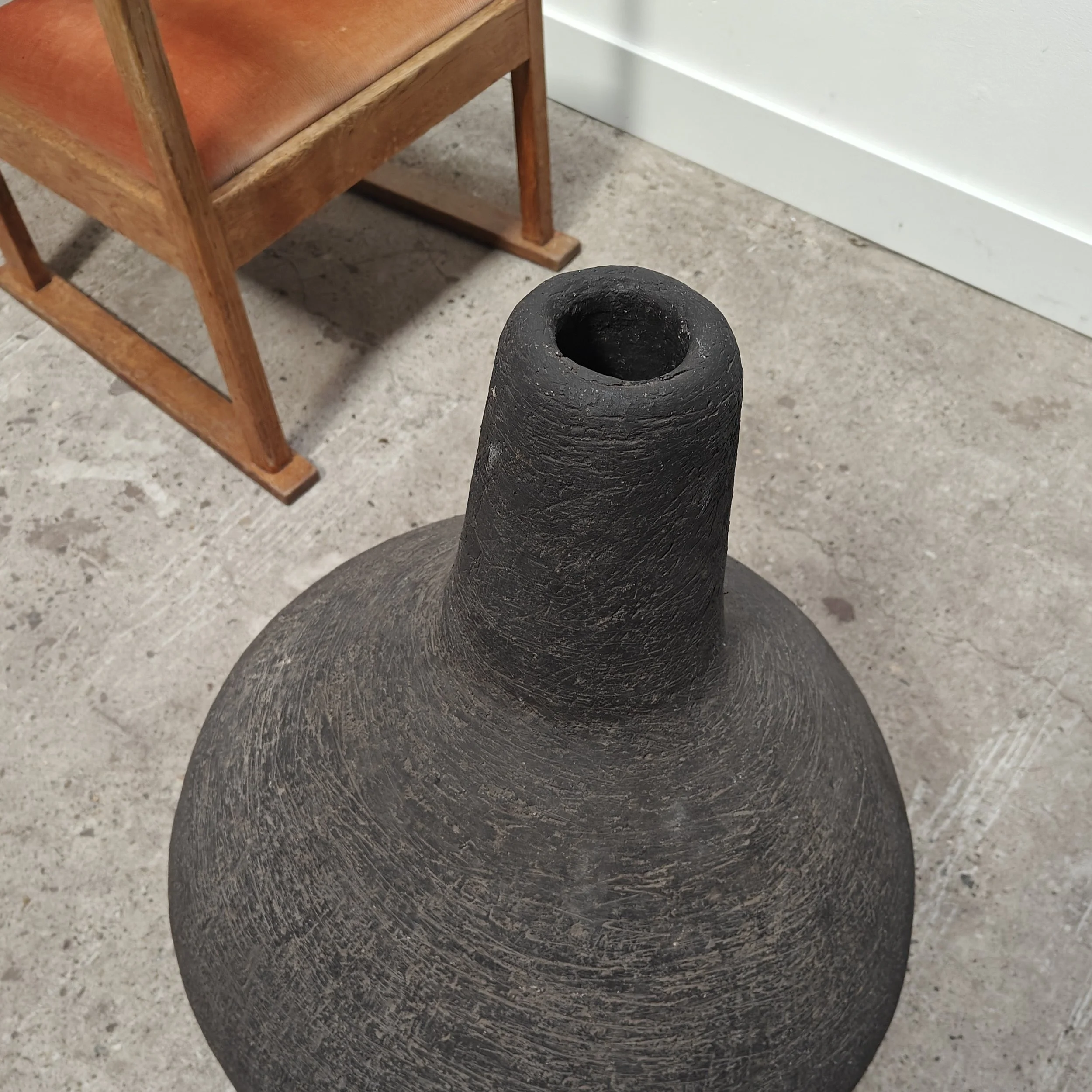 An exceptionally large studio made earthenware vase 3.jpg