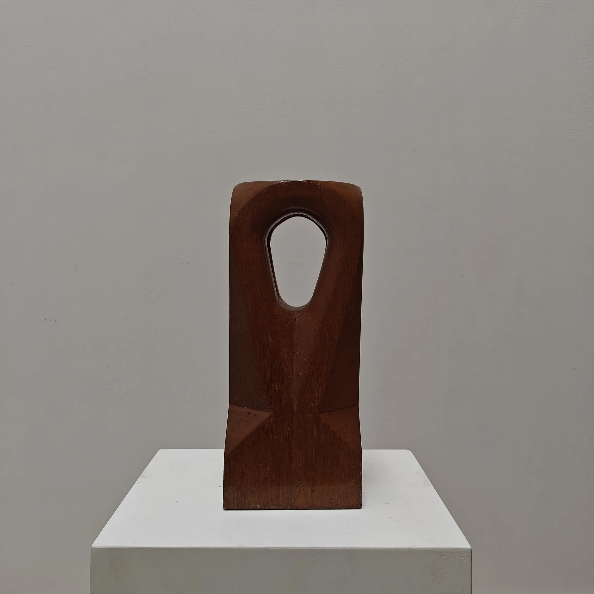 Abstract wooden sculpture 5.jpg