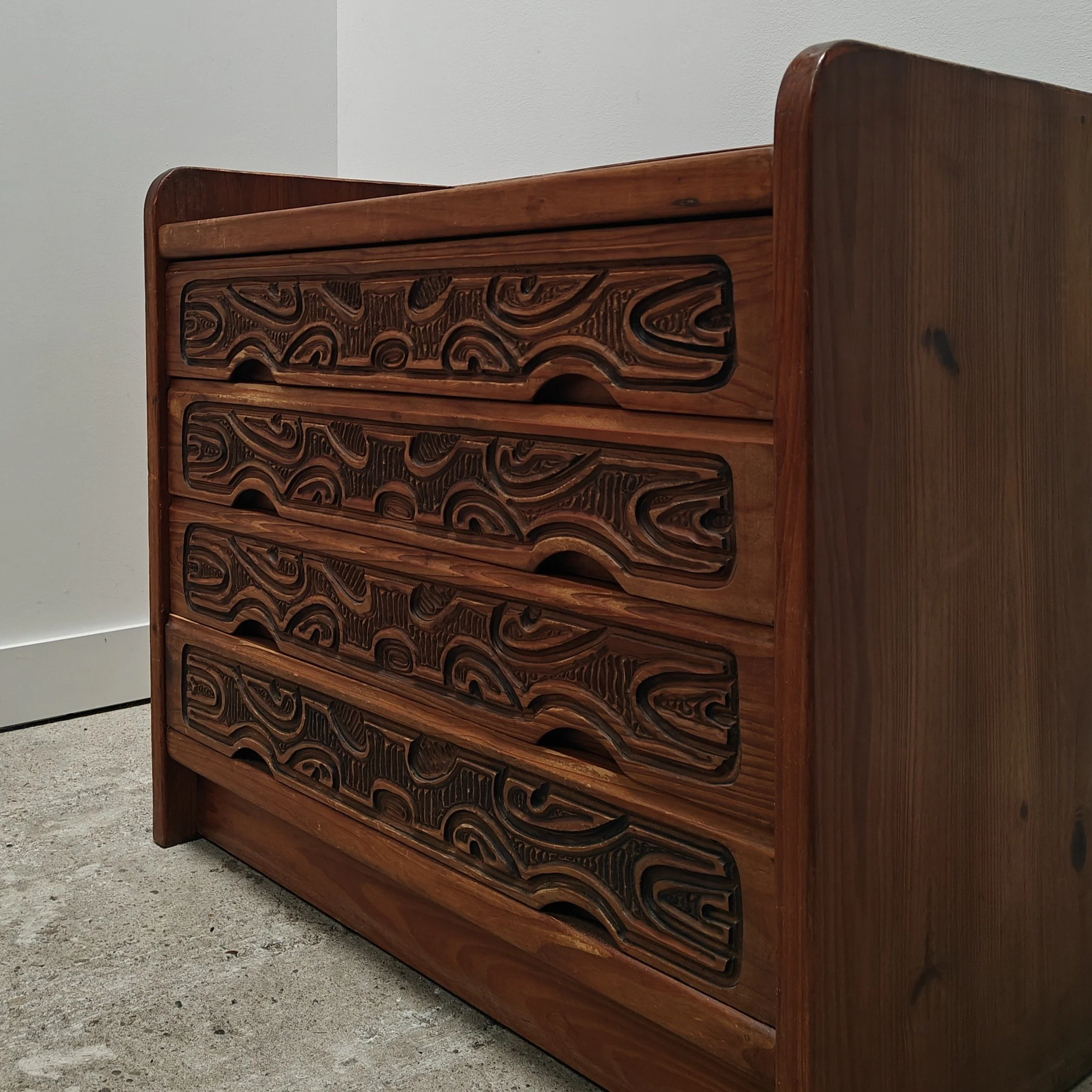 Pine decorated chest of drawers 1970s 5.jpg