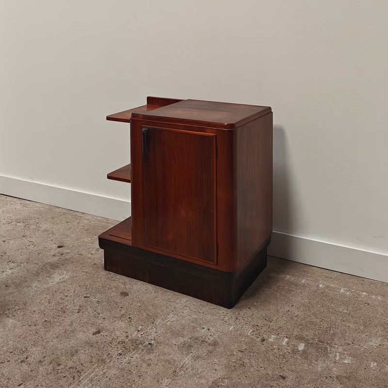 Amsterdamse school sideboards 13.png