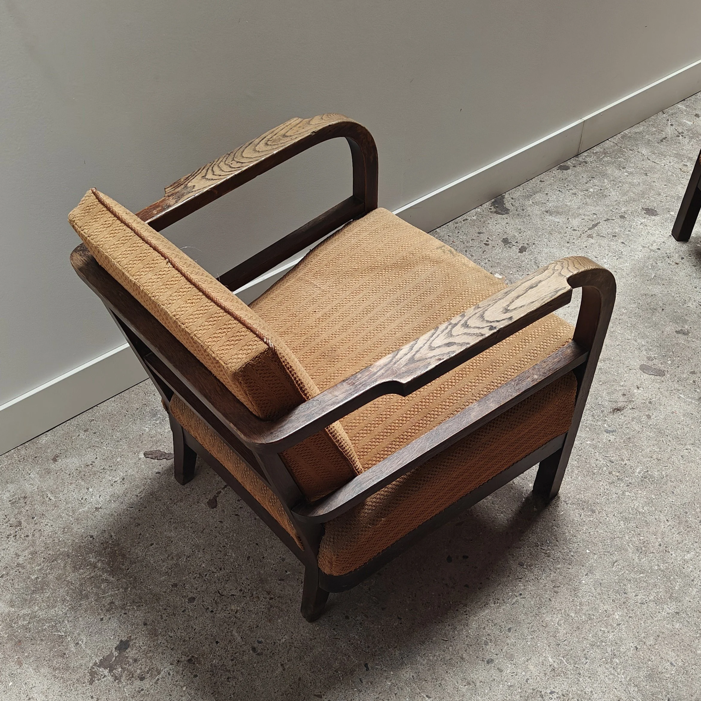 Set of two armchairs fream eastern Europe 7.jpg