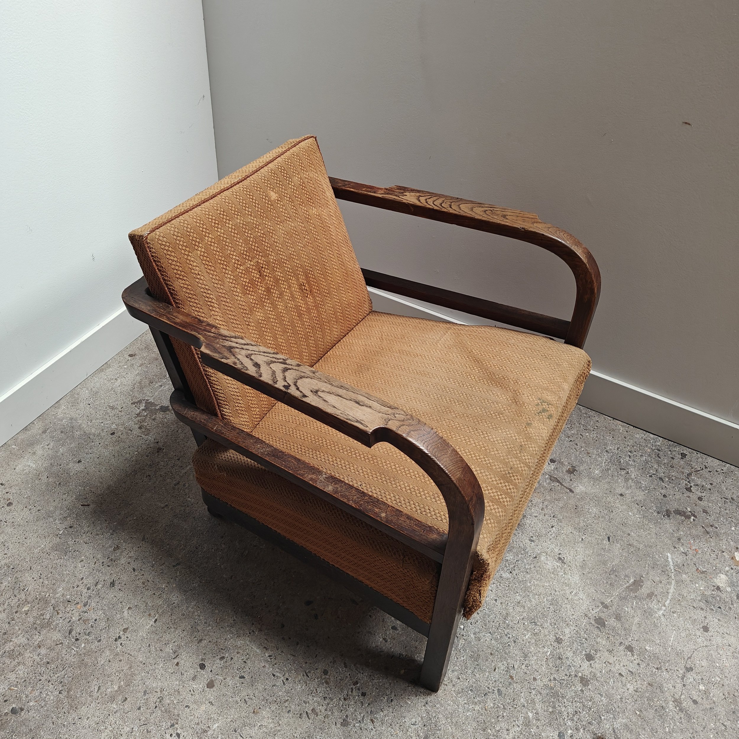 Set of two armchairs fream eastern Europe 6.jpg