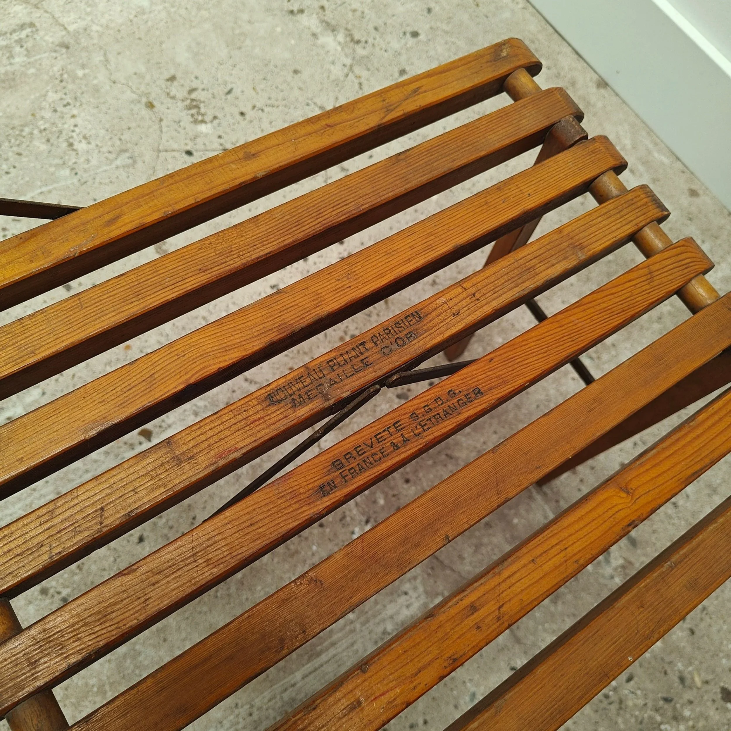 French+folding+park+chair+from+the+1930s+15.jpg