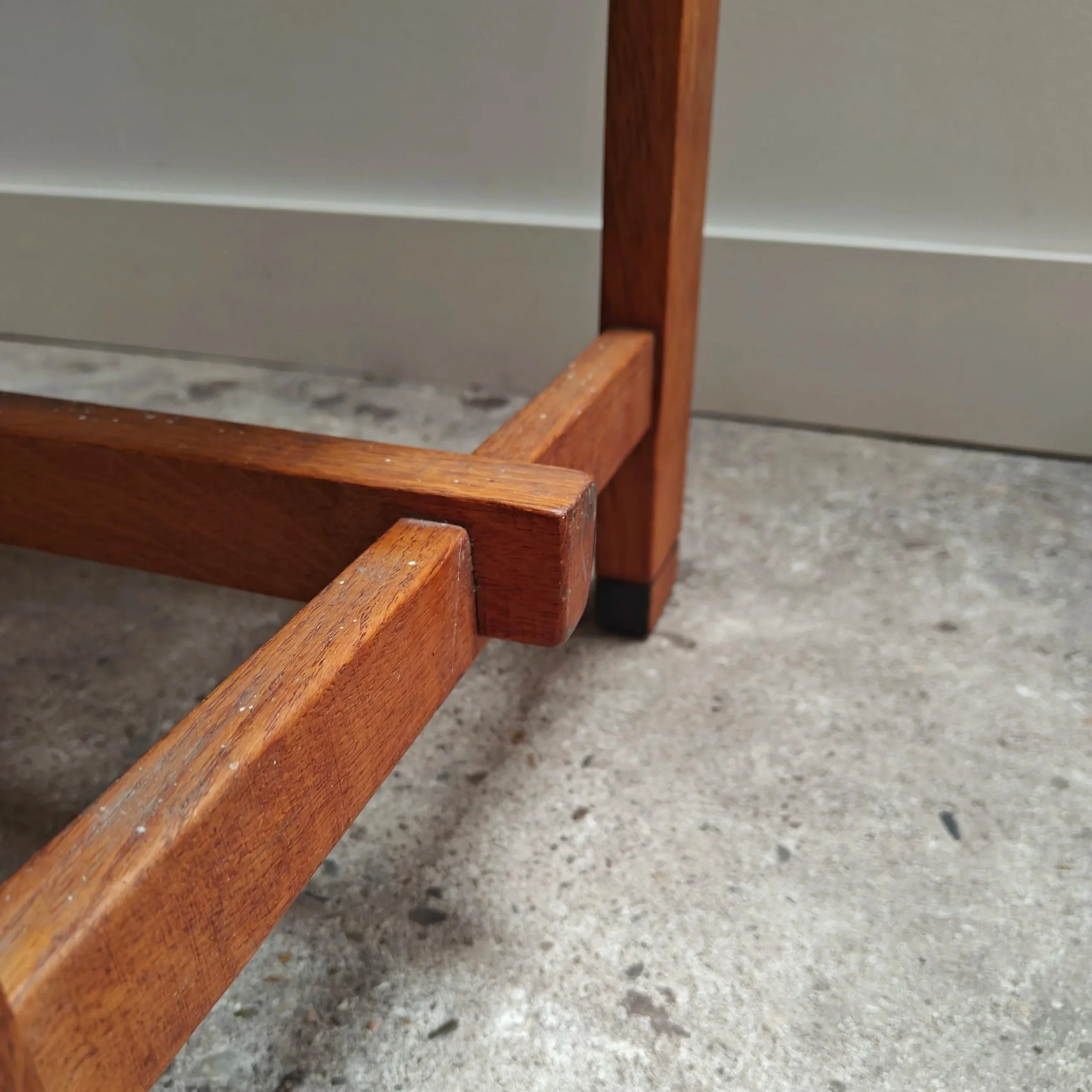 Haagse+School+bench+with+black+seat+4.jpg