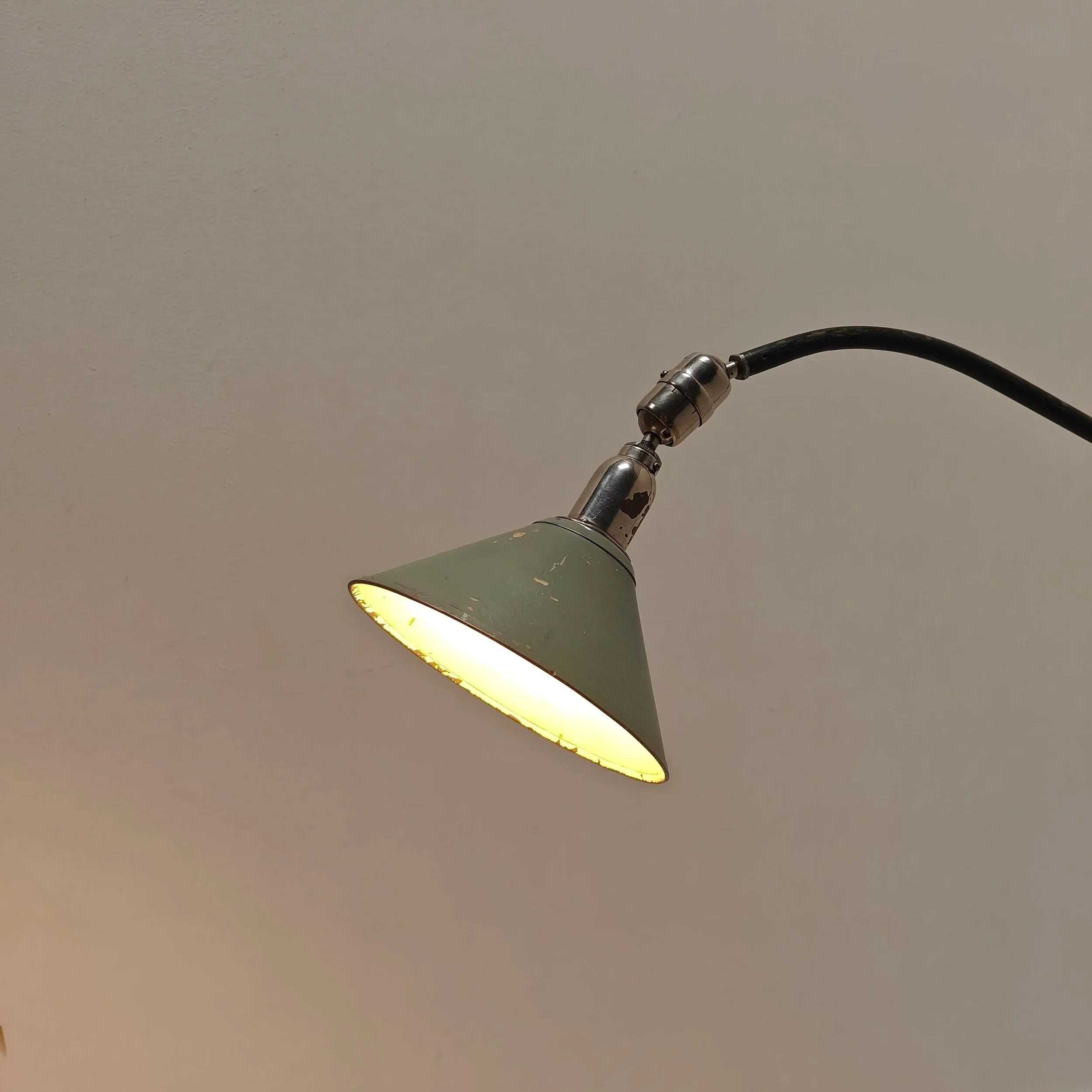Triplex+lamp%2C+Johan+Petter+Johansson%2C+Triplex+Asea+Sweden+1930s+2.jpg