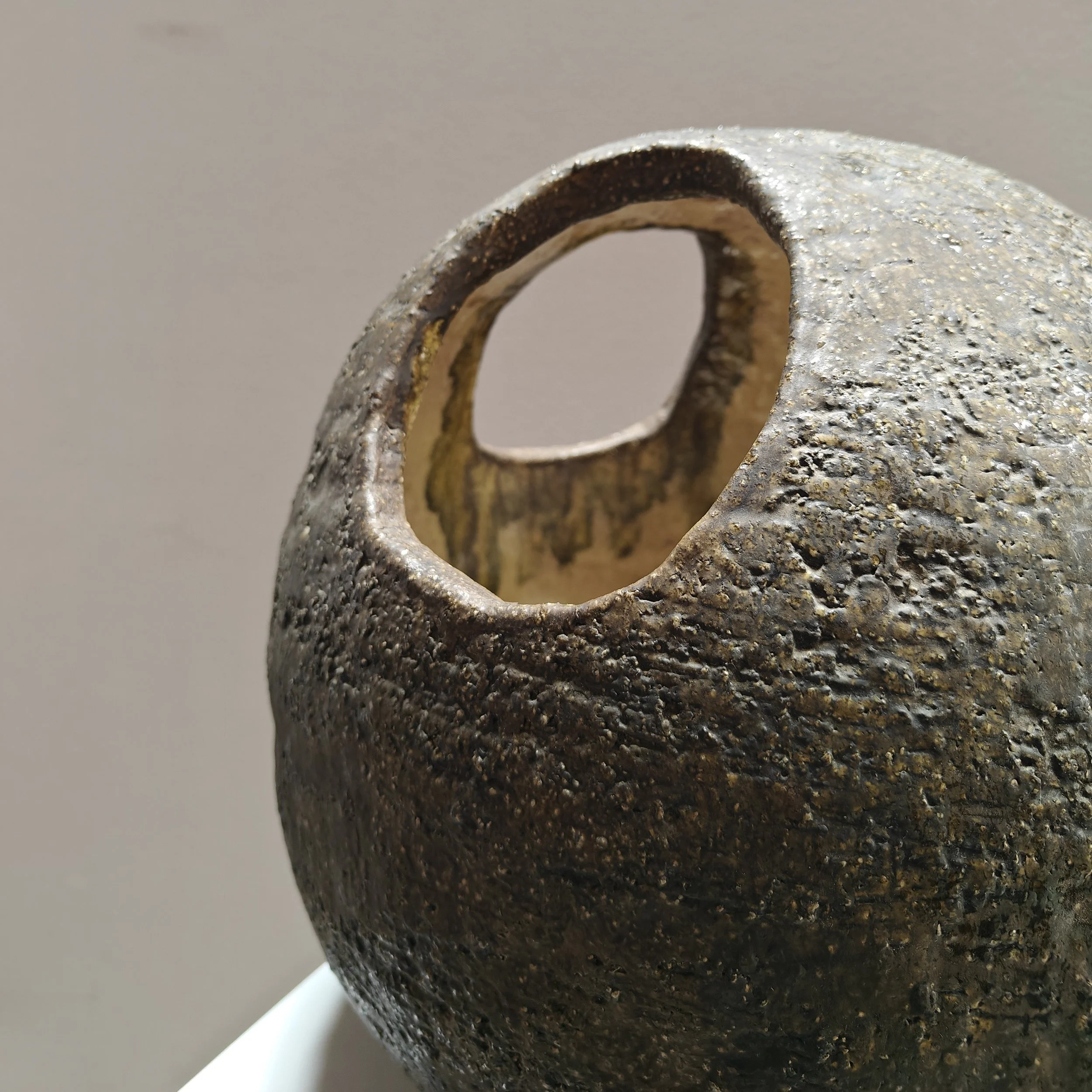 Studiomade lamp with glazed inside 32x32cm 4.jpg