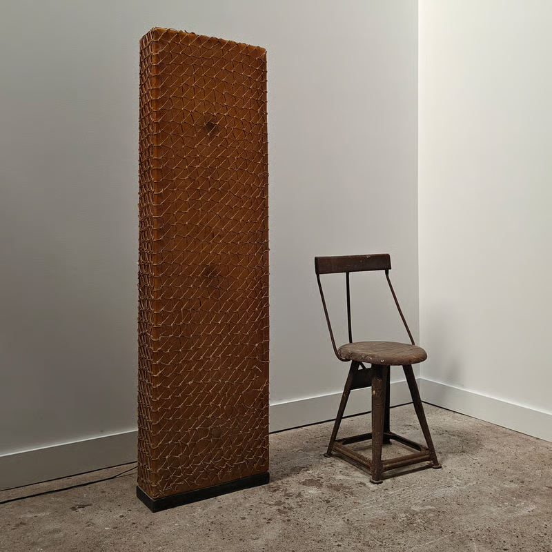 Large pillar shaped woven floor lamp 2.png