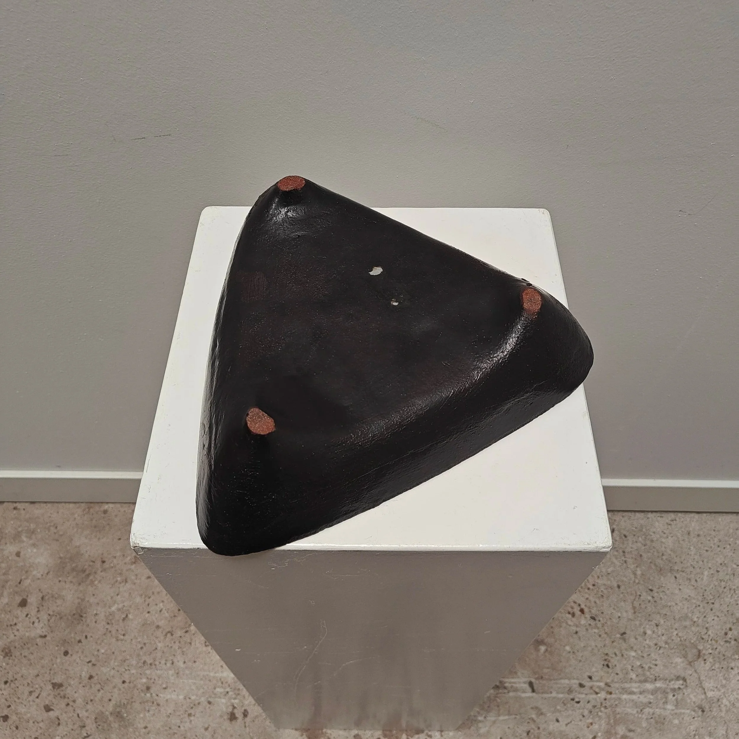 French+modenist+triangle+shaped+bowl+8.jpg
