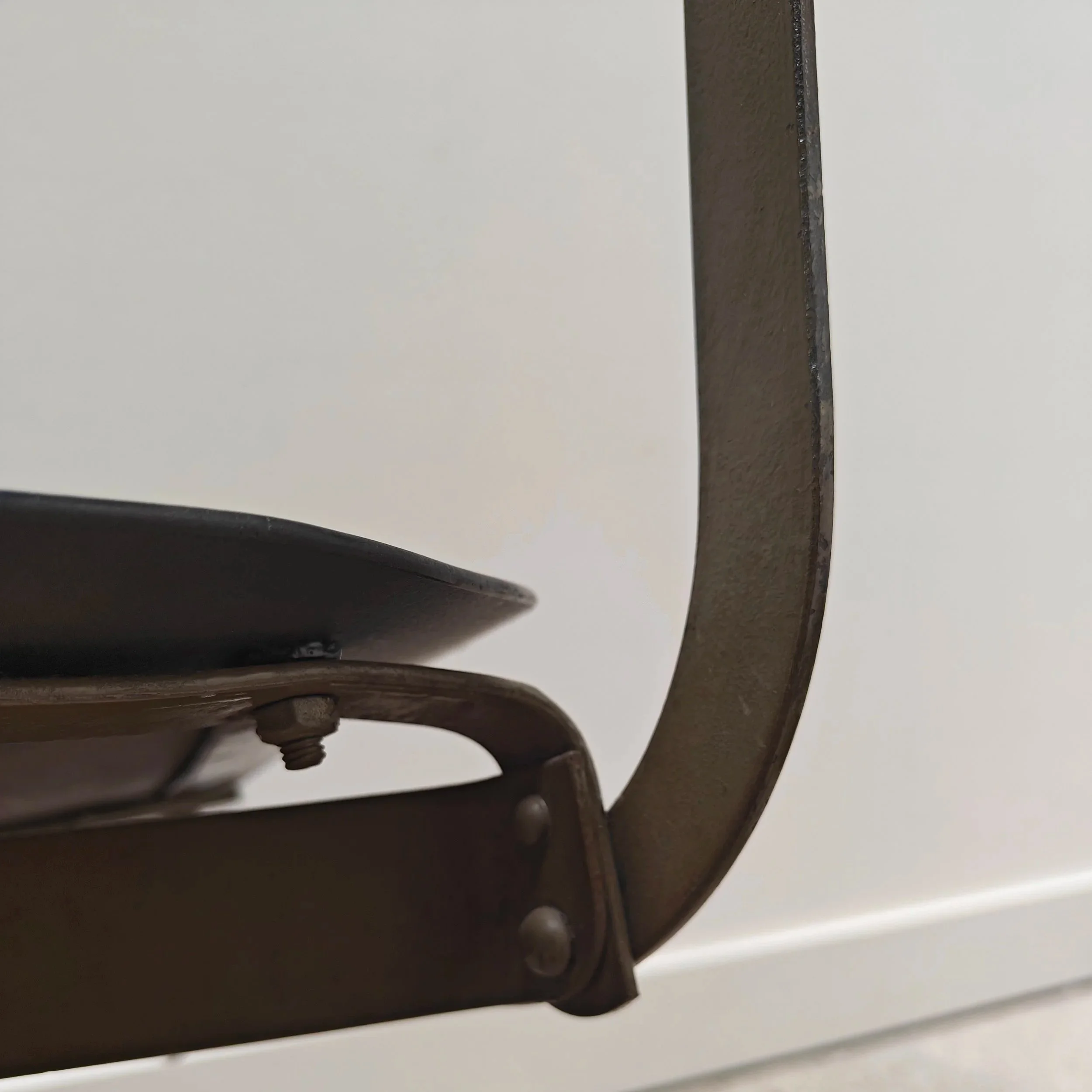 Tan+Sad+swivel+chair+set+19.jpg