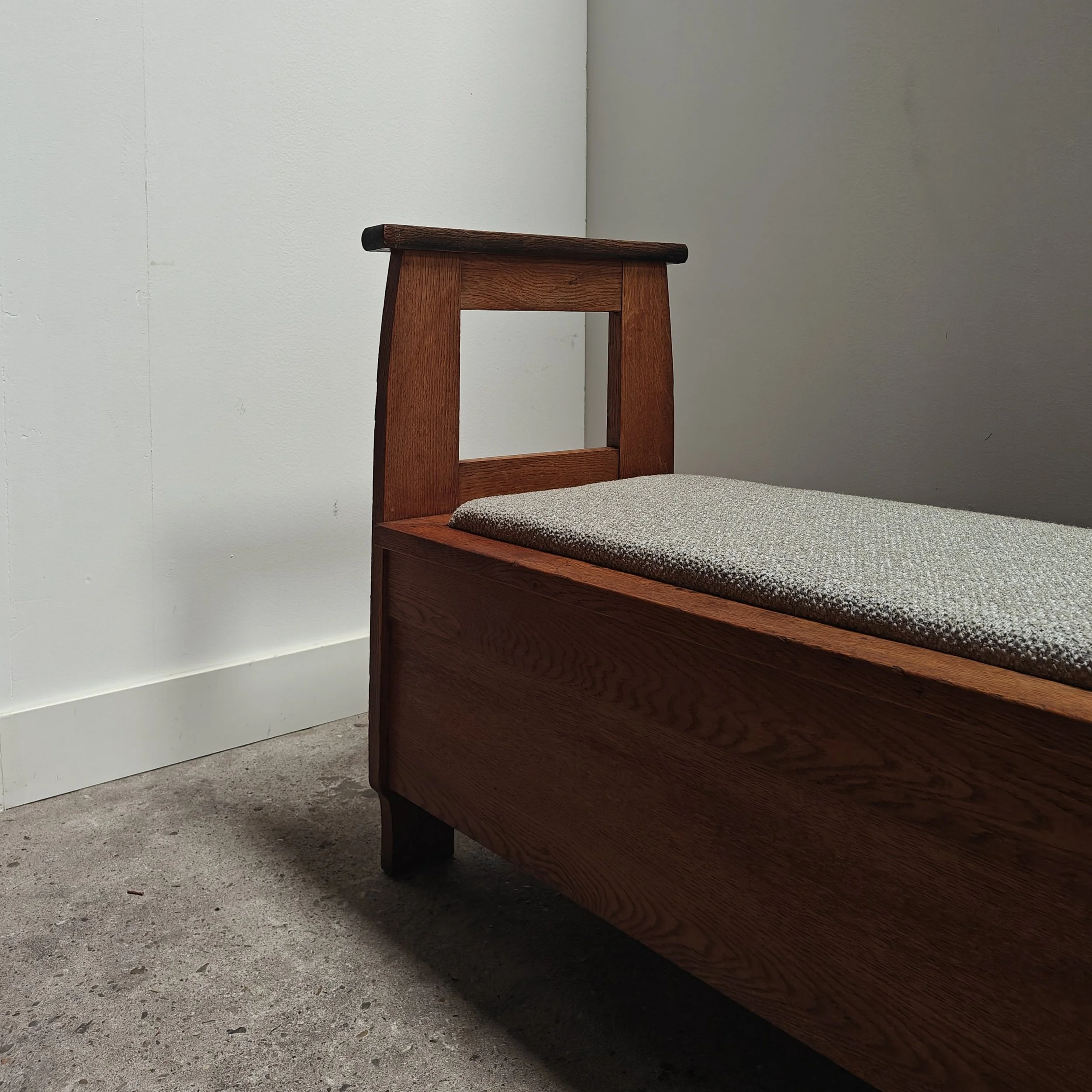 Rare Haagse school bench with storage space 8.jpg