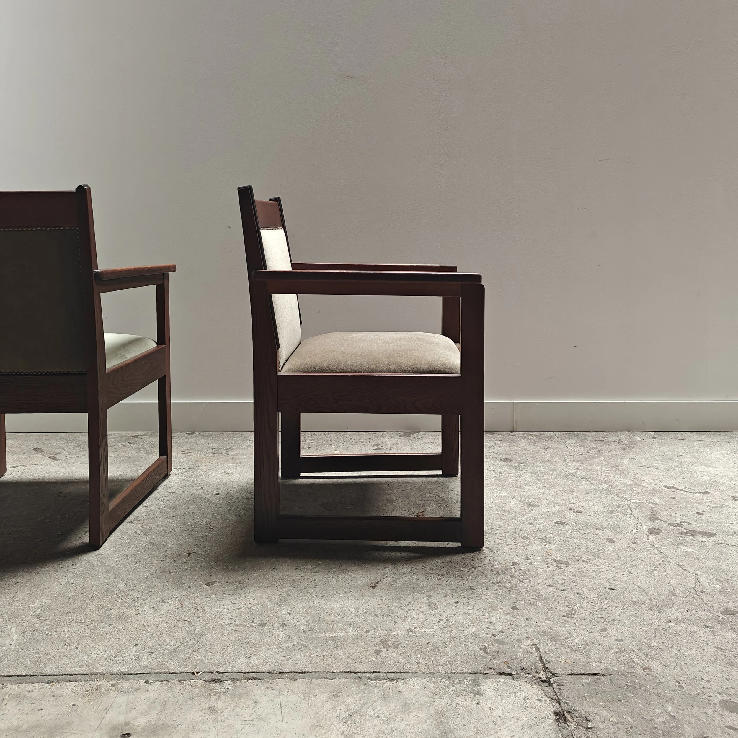 Haagse school armchairs green veloer 13.jpg