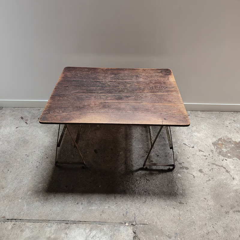 Trestles and plank top table 2.png