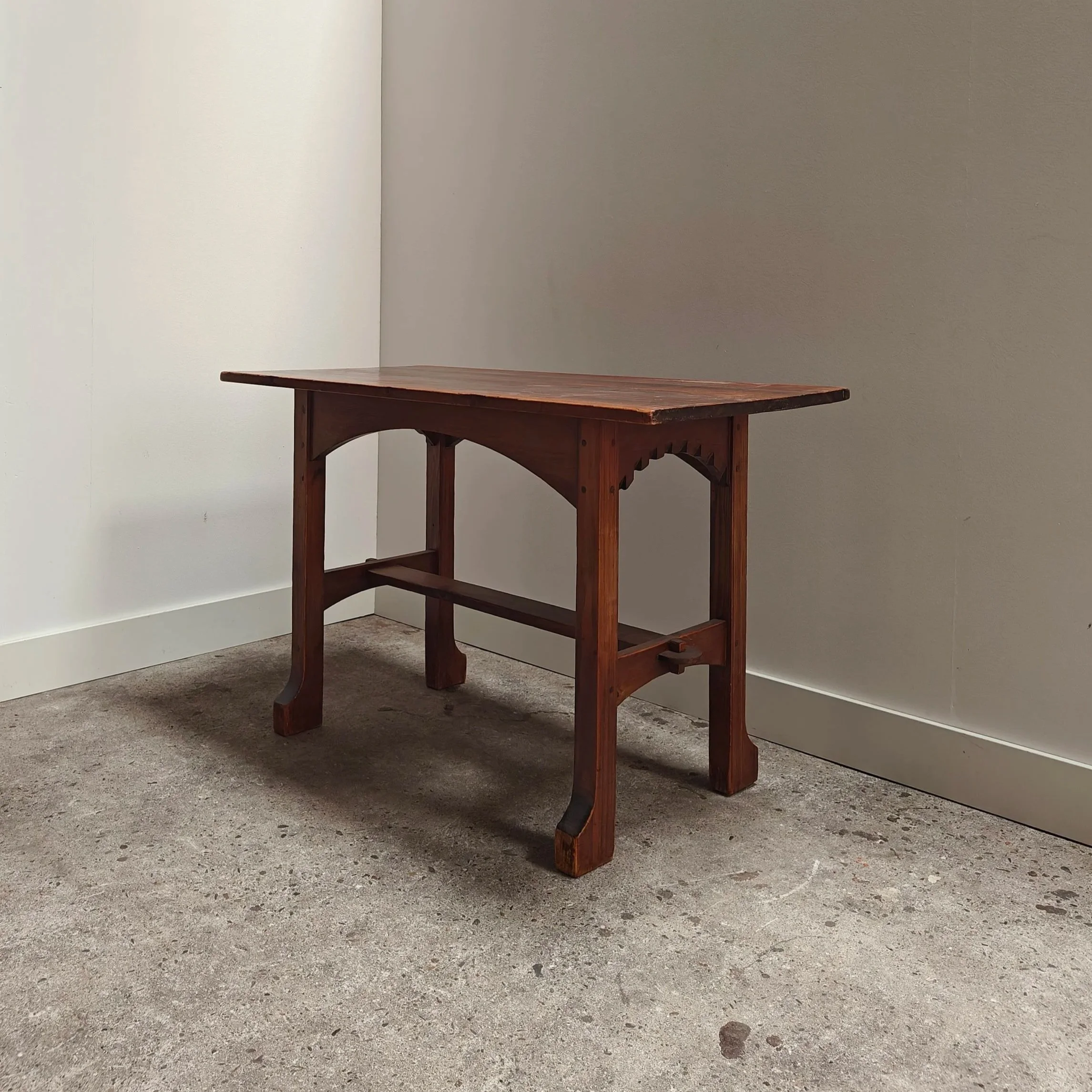 Arts+and+crafts+console+table+7.jpg