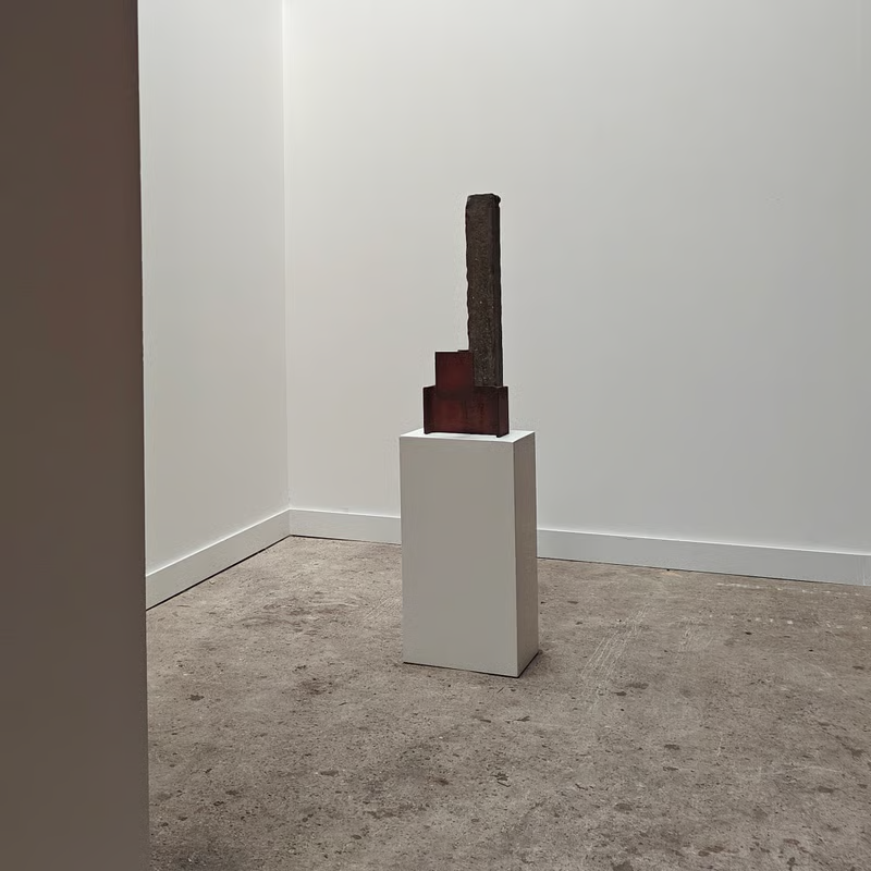 Concrete and metal sculpture - RD018