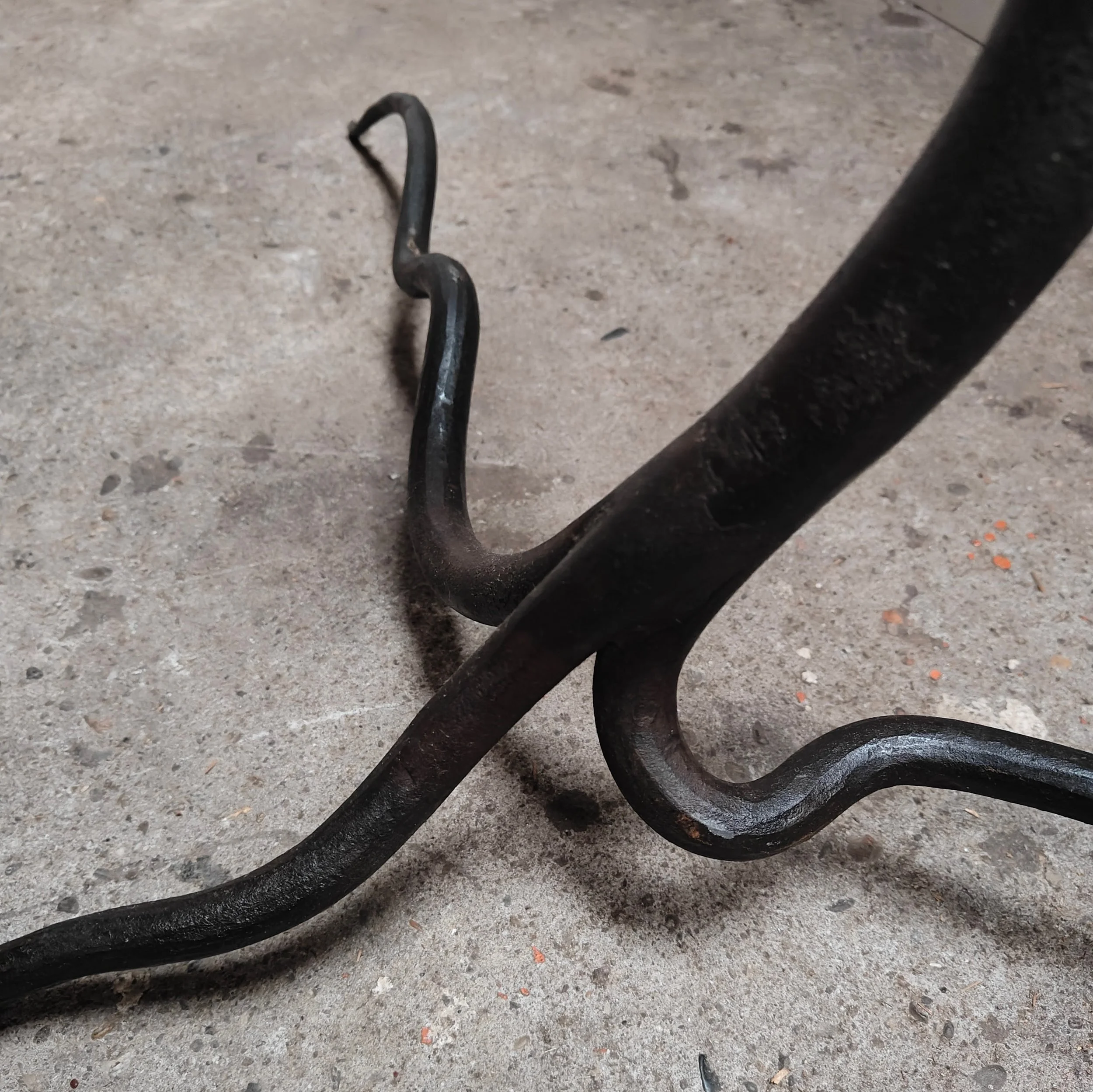 1970s wrought iron side table 7.jpg