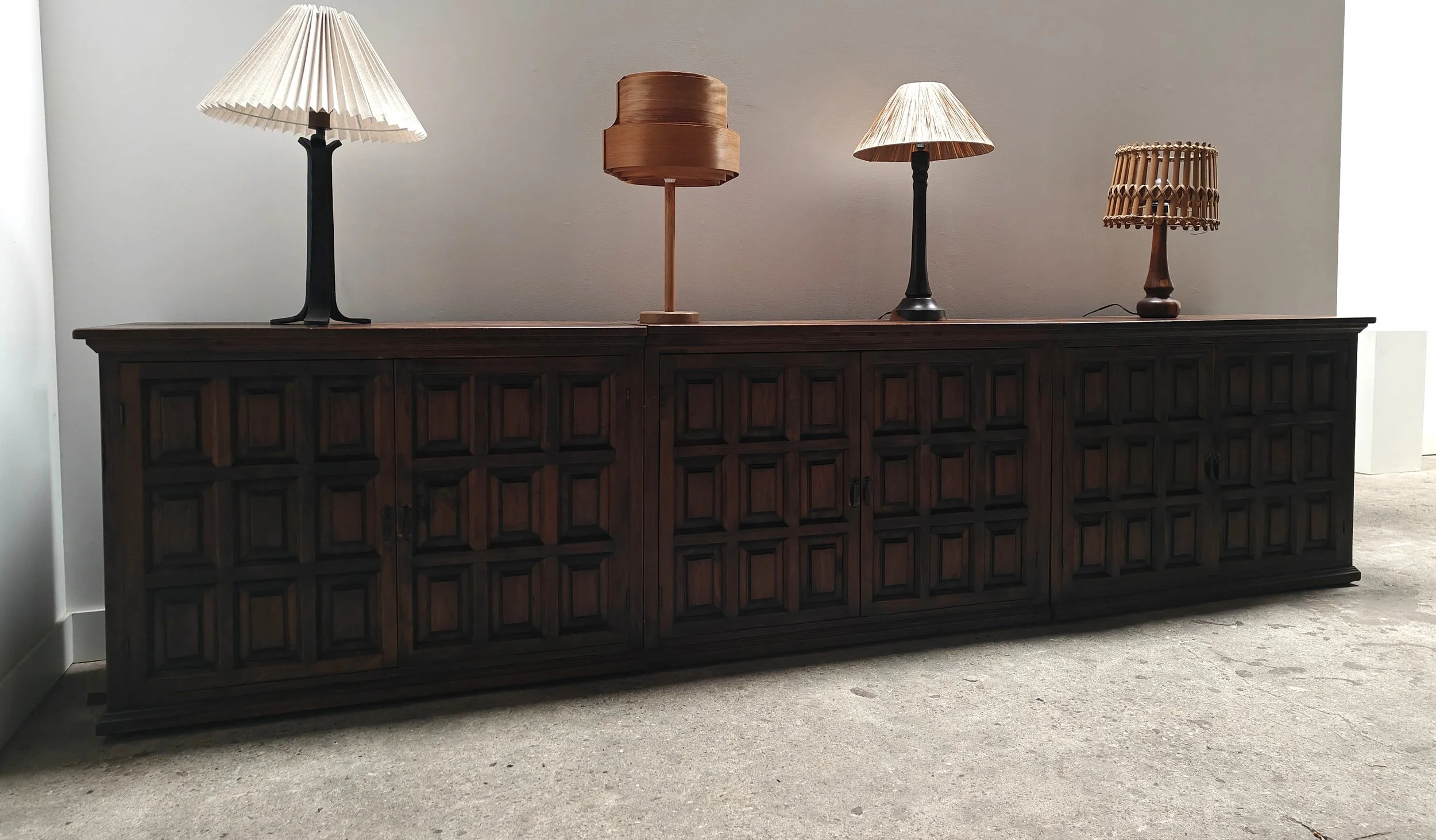 Spanish wall cupboard of 331 cm from the 1970s 11.jpg