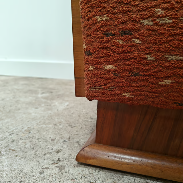 Art deco stool with stylish backrest 2.png