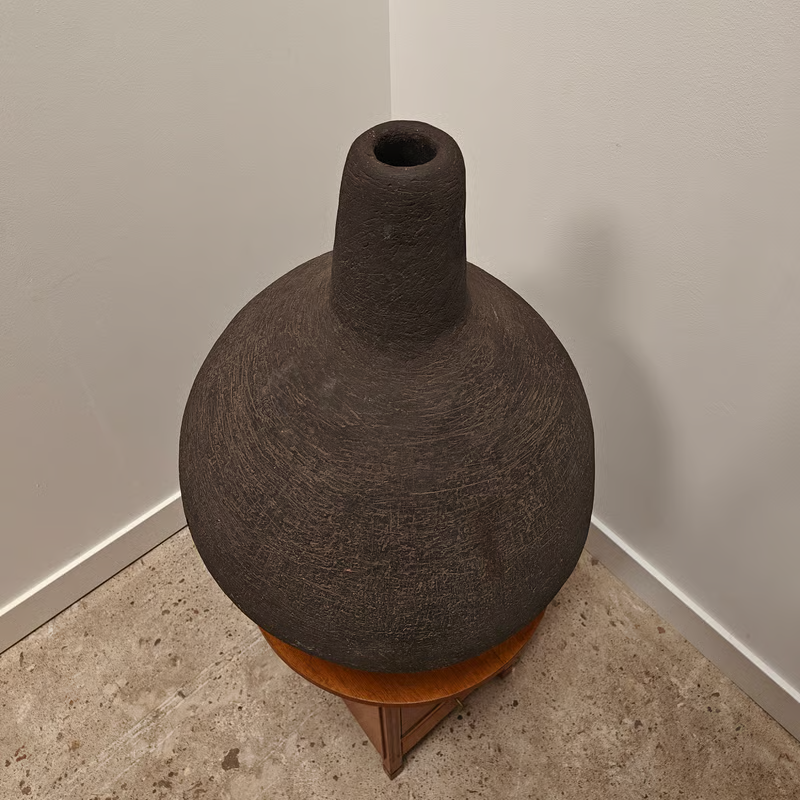 XL vase, studio made in the 1960s 7.png