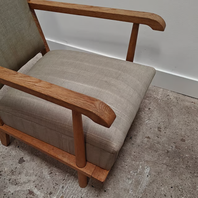 1940s blond armchair 6.png