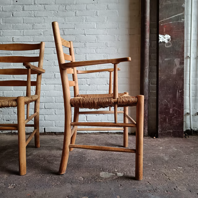 Kaare Klint 'church' arm chairs 3.png