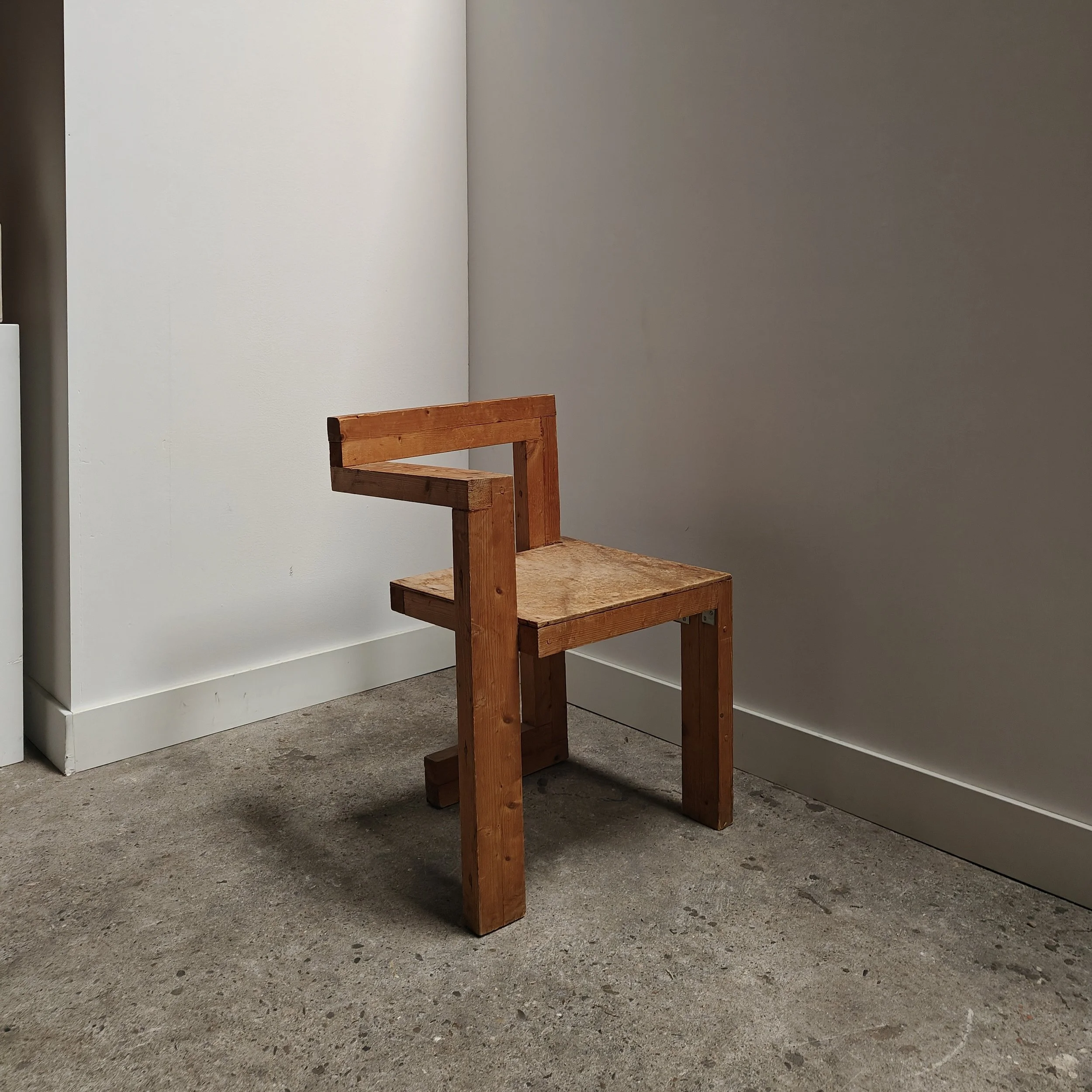 Scrap Wood Silhouette of the Rietveld Steltman model 4.jpg