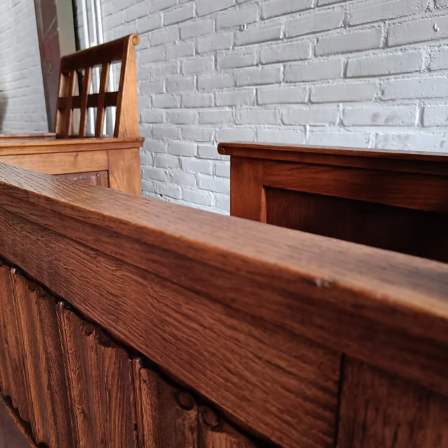 Antique arm chairs 9.png