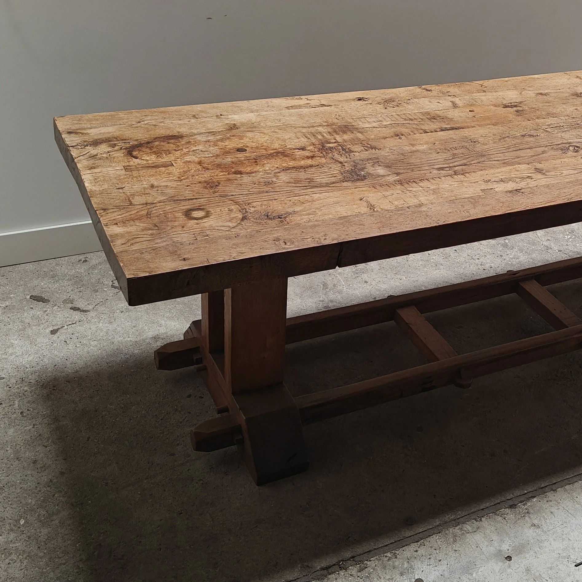 Custom solid dining table 247x87 h76 15.jpg