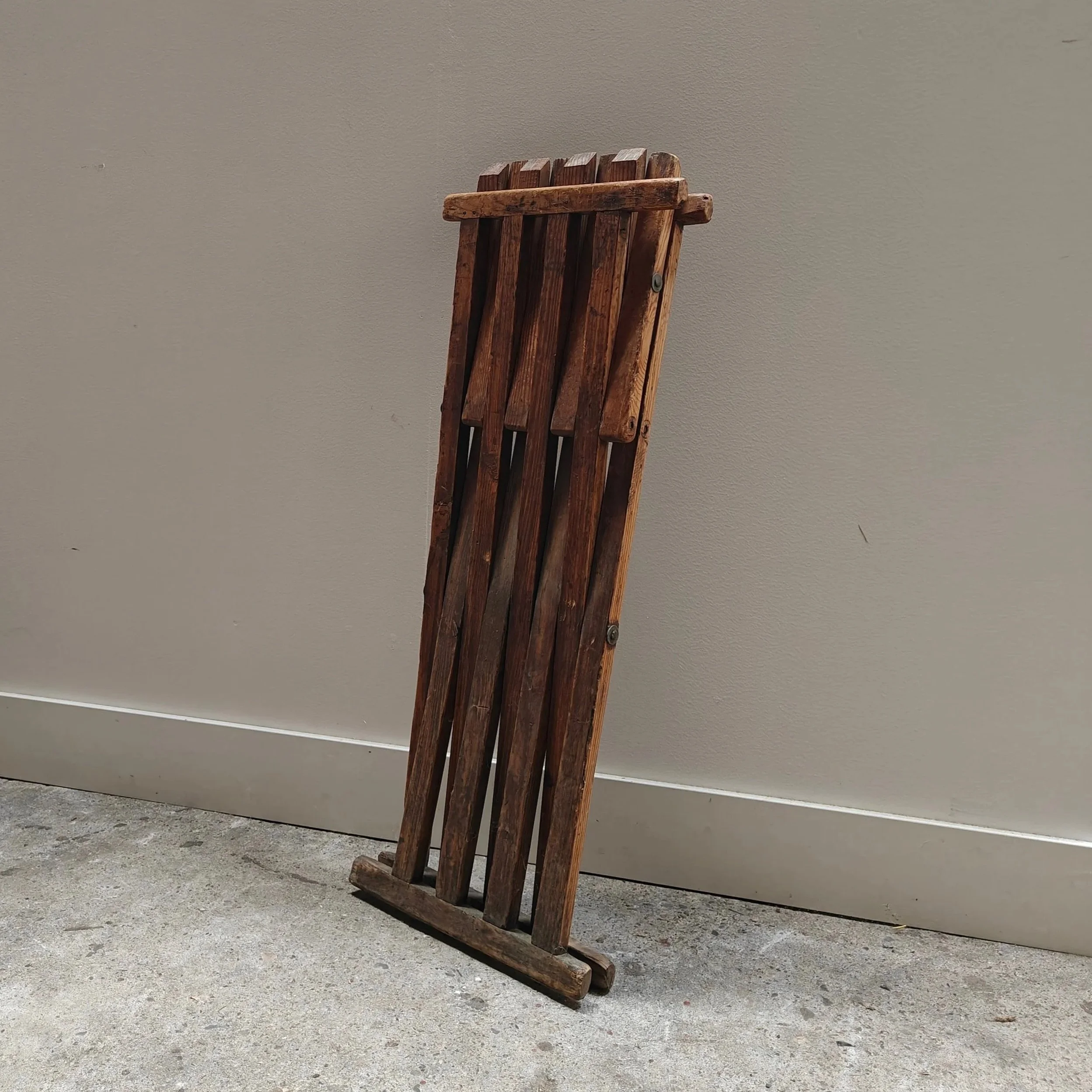 Antique+wooden+folding+stool+5.jpg